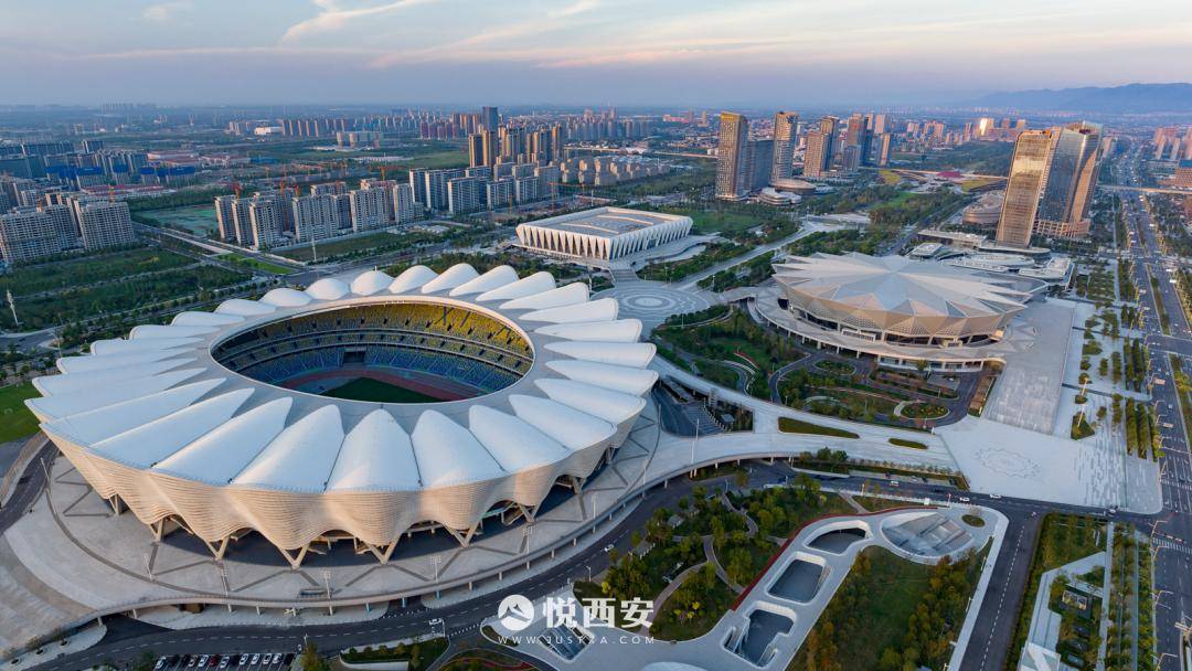 包含西安高新城喜获一胜，球队实力备受期待，目标冲击前列的词条
