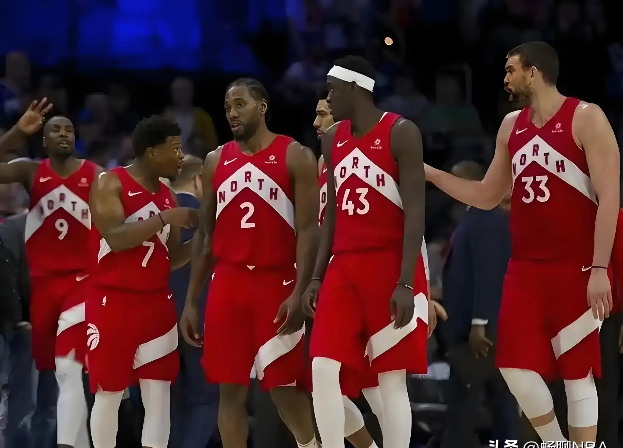 猛龙大胜尼克斯，范弗利特30分8篮板的简单介绍