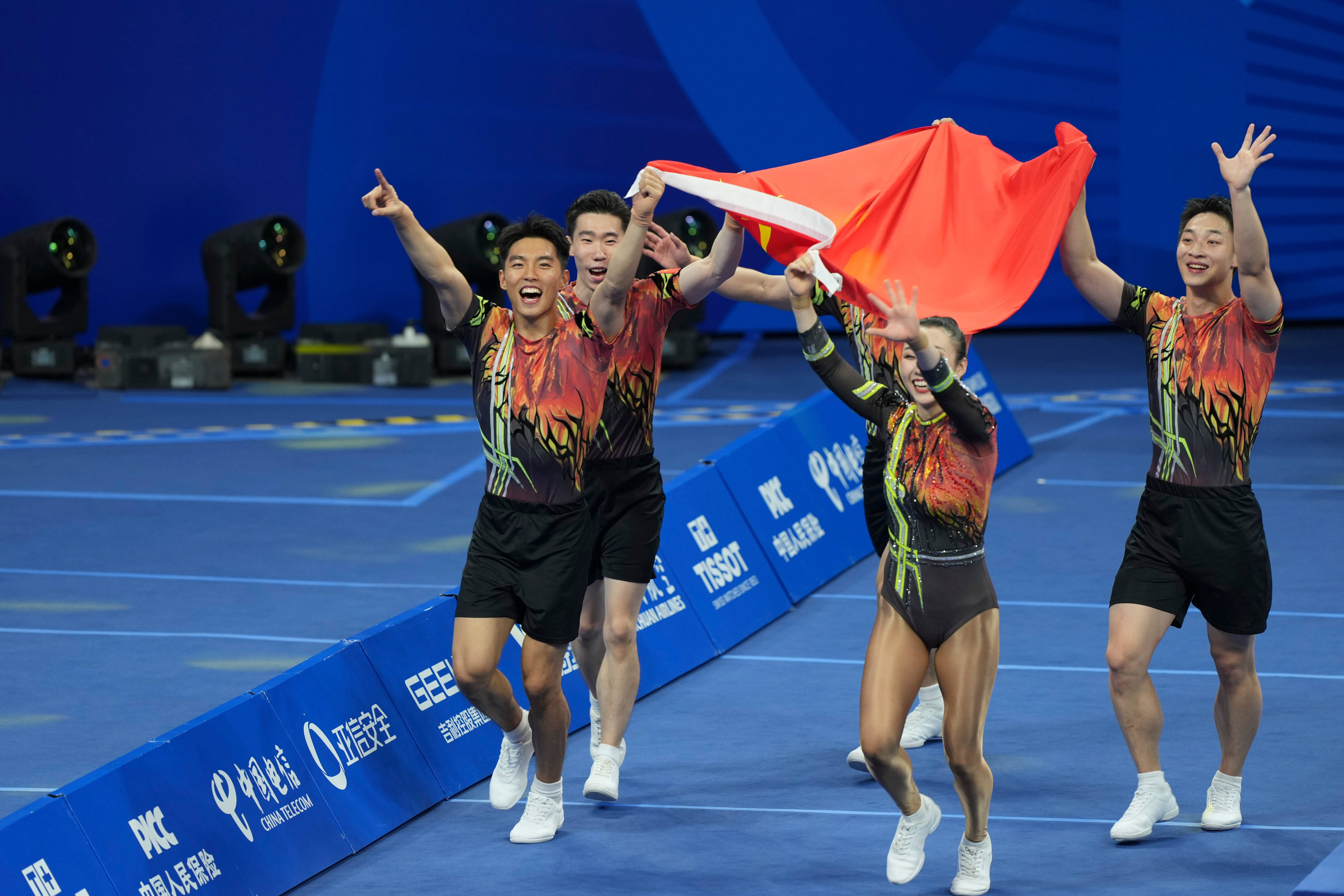 体操战队状态火热,誓夺总冠军 体操战队状态火热,誓夺总冠军