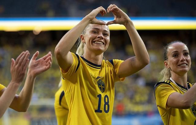 瑞典队绝杀英格兰队，奥恰洛夫状态火热