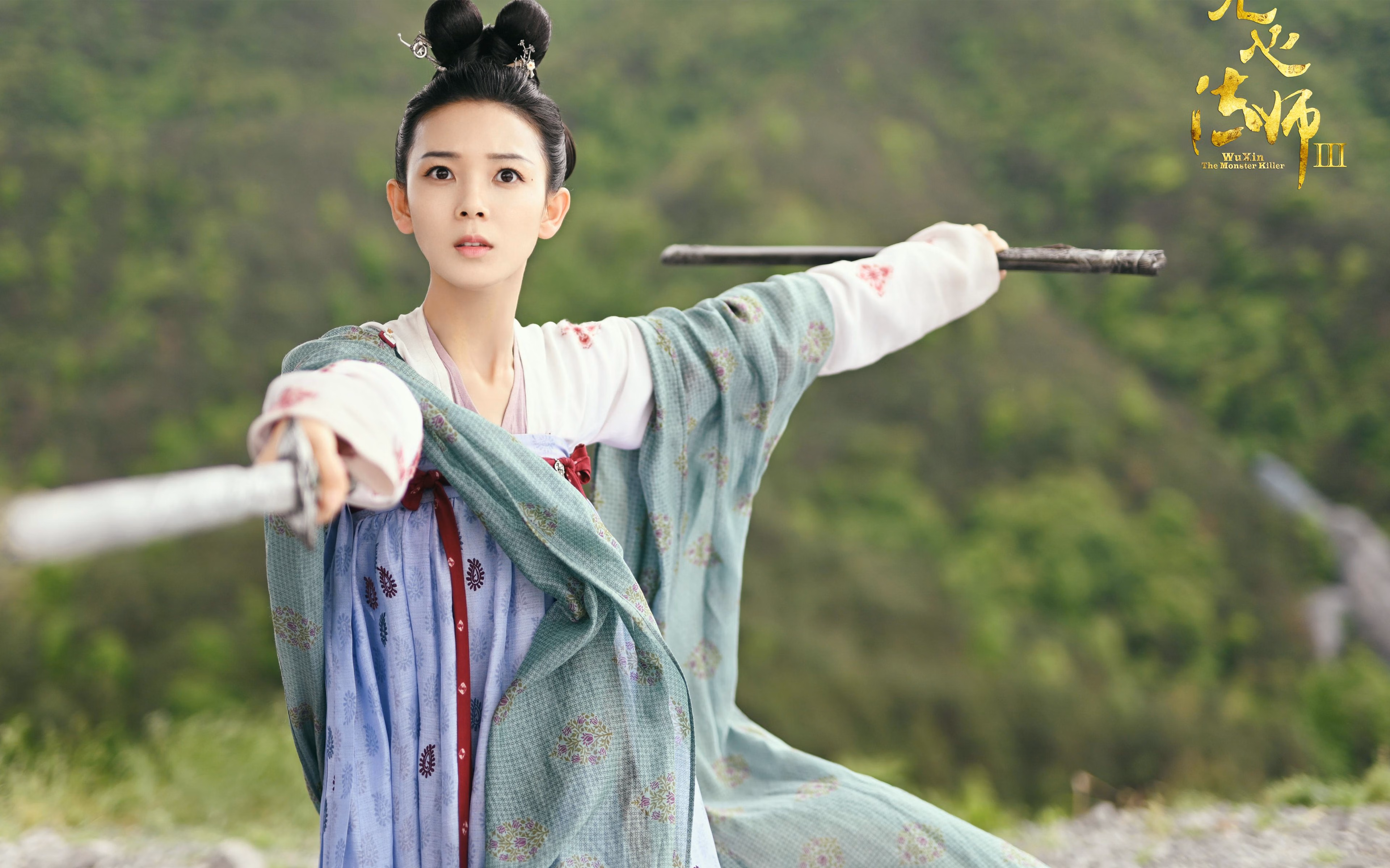 双线激战，F1揭幕战引爆速度狂欢，勒沃库森绿茵场力克多特蒙德