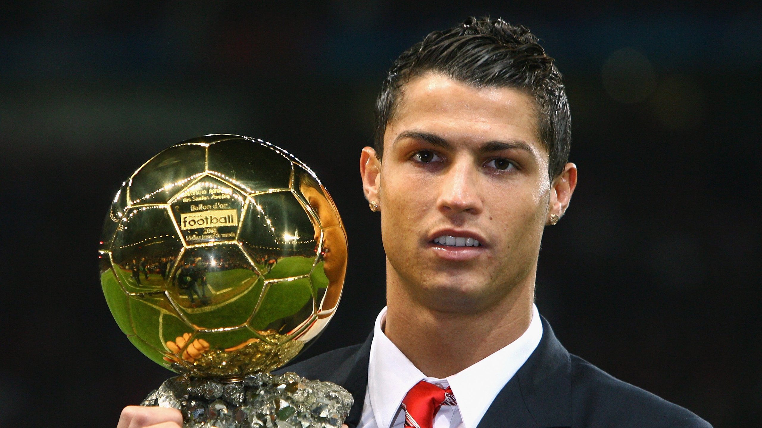 两种顶峰,魔术幻光与篮球圣殿的秒针重叠