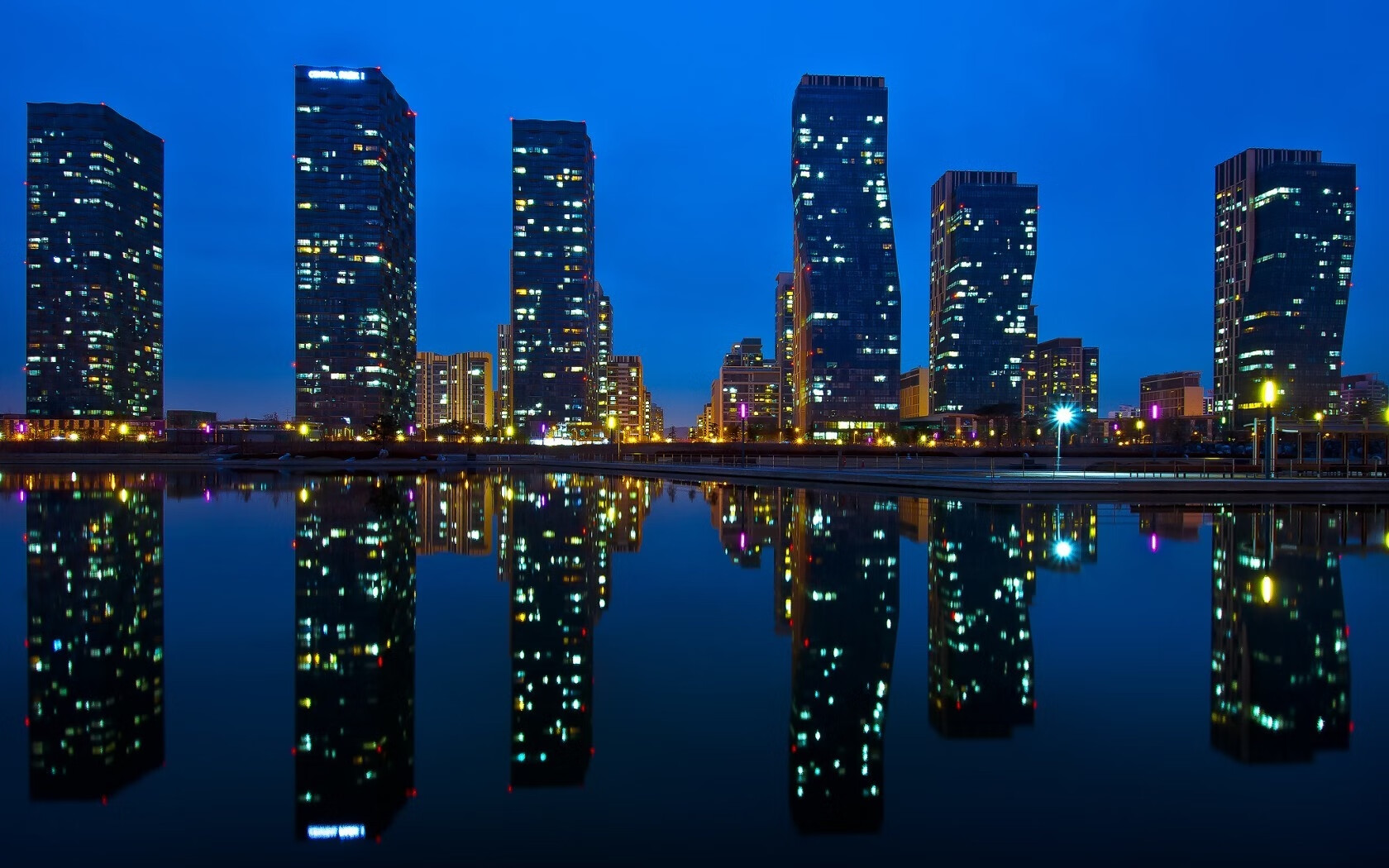 足球的两种胜利，法国轻取突尼斯，久保建英扛起全队